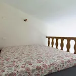 Arbeio 8&6 Emma Villa Genova